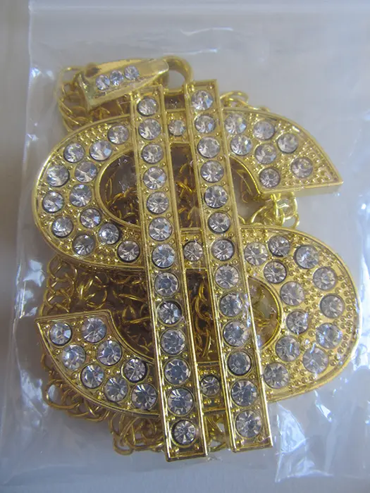 Foto del aviso oficial: gigitube gigitube 6 Stück Hip Hop Gold Kette, Hip Hop Dollar Halskette, Dollarzeichen Anhänger Collar — riesgo: Riesgos químicos