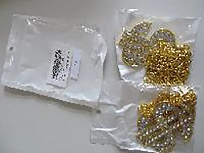 Foto del aviso oficial: gigitube gigitube 6 Stück Hip Hop Gold Kette, Hip Hop Dollar Halskette, Dollarzeichen Anhänger Collar — riesgo: Riesgos químicos