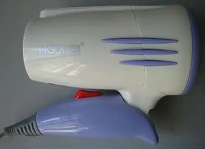 Photo de l’avis officiel: HOOMEI Travel Hair Dryer Sèche-cheveux — risque: Brûlures & Choc électrique