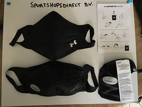 Foto aus der offiziellen Meldung: Under Armour Sportsmask black Gemeinschaftsgesichtsbedeckung — Risiko: Chemikalie
