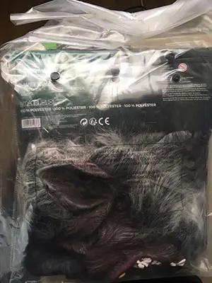 Foto uit de officiële melding: GIFI Diffusion SAS CREATURE loup-garou Kinderkleding kostuum — risico: Brandwonden
