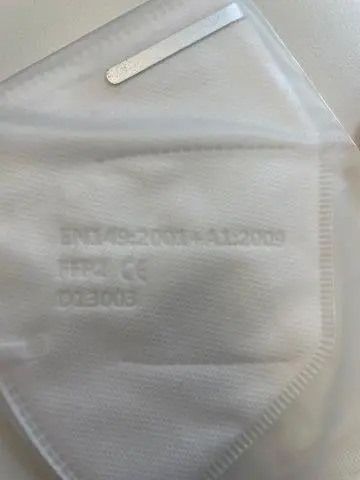 Photo from the official notice: Mund- und Nasenmaske particle filter mask — health risk