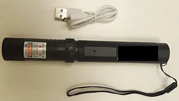 Foto aus der offiziellen Meldung: Topcom Laserpointer — Risiko: Sehschaden