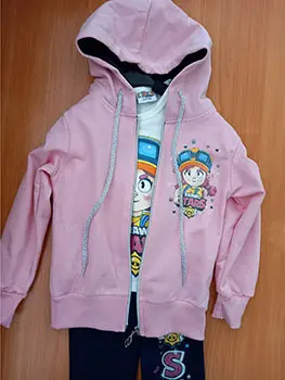 Foto uit de officiële melding: „Jeliboom“ Kinderkleding set — risico: Verwonding & Verwurging
