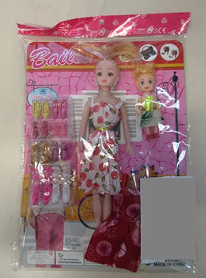 Photo de l’avis officiel: Bailee Ensemble de poupées en plastique avec accessoires — risque: Risque chimique