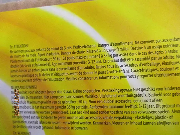 Foto dell’avviso ufficiale: MAXITOYS PORTIQUE QUATRO / OASIS Gioca cornice con scivolo e altalene — rischio: Intrappolamento & Lesioni
