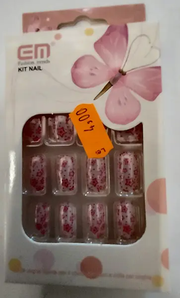 Foto dell’avviso ufficiale: EM® Nail Art Beads Set Chiodi falsi — rischio: Rischio chimico