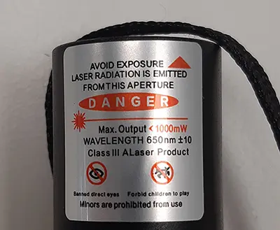 Foto aus der offiziellen Meldung: Laserpointer — Risiko: Sehschaden (INFO/00119/21)
