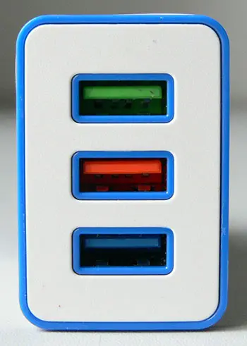 Foto dell’avviso ufficiale: Qualcomm SUPER CHARGER / POWER Quick Charge 3.0 Caricabatterie USB — rischio: Scossa elettrica