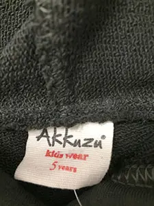 Photo from the official notice: Akkuzu kids wear children's sweatshirt — strangulation risk (A12/00998/21)