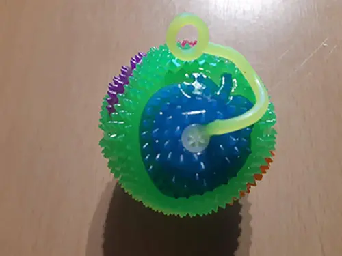 Foto do aviso oficial: Soace ball Bolas de plástico — risco: Engasgamento