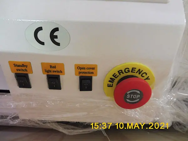 Foto aus der offiziellen Meldung: Lasergravurmaschine — Risiko: Sehschaden (A12/01180/21)