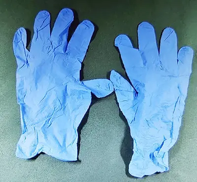 Photo from the official notice: Pecol LUVAS DESCARTÁVEIS EM NITRILO PM525 disposable nitrile gloves — health risk