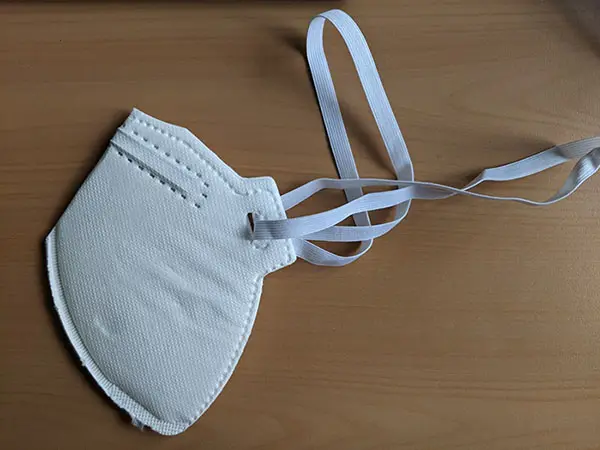 Foto aus der offiziellen Meldung: mfa FFP2 NR D fine dust mask Partikelfiltermaske — Risiko: Gesundheitsrisiken/Sonstige