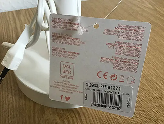 Foto dell’avviso ufficiale: Dalber Sobremesa Sweet Love Lampada da tavolo per bambini — rischio: Scossa elettrica