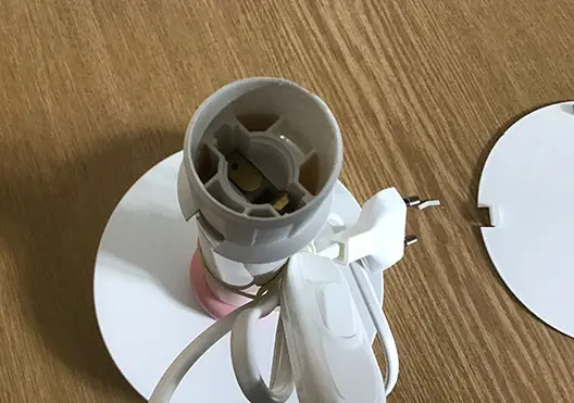 Foto dell’avviso ufficiale: Dalber Sobremesa Sweet Love Lampada da tavolo per bambini — rischio: Scossa elettrica
