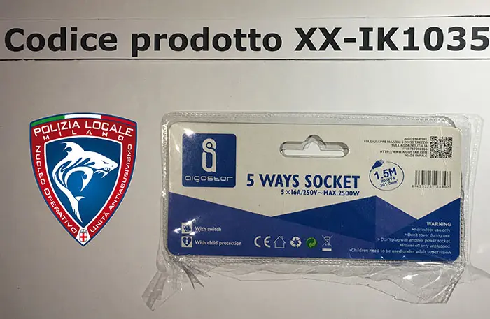 Photo de l’avis officiel: AIGOSTAR 5 WAYS SOCKET Plomb d’extension — risque: Choc électrique
