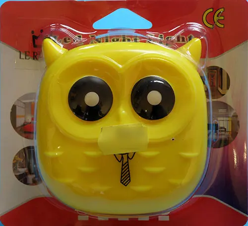 Photo de l’avis officiel: LE ROYAL Led Night Light Lumière de nuit — risque: Brûlures & Choc électrique