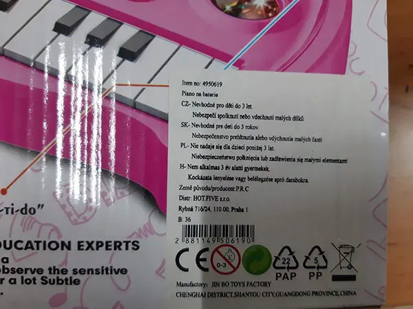 Foto dell’avviso ufficiale: JIN BO Piánko na baterie JIN BO Pianoforte giocattolo a batteria — rischio: Ambiente