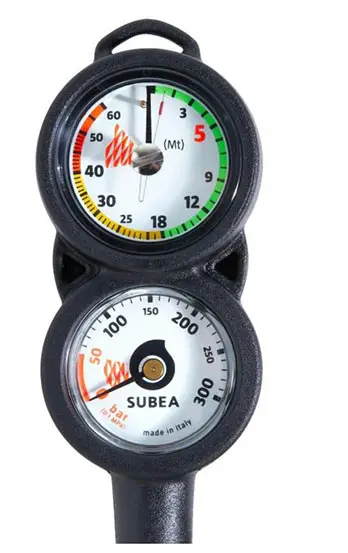 Photo de l’avis officiel: Subea SCD Manometer Manomètre — risque: Noyade