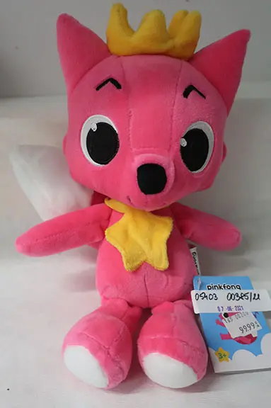 Photo from the official notice: PINK FONG - Soft toy — choking risk