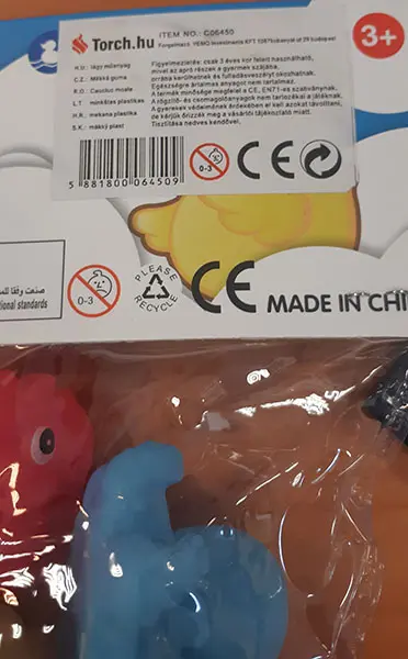 Photo de l’avis officiel: Yellow Duck adventures New yourney Ensemble de jouets en caoutchouc squeaky — risque: Étouffement