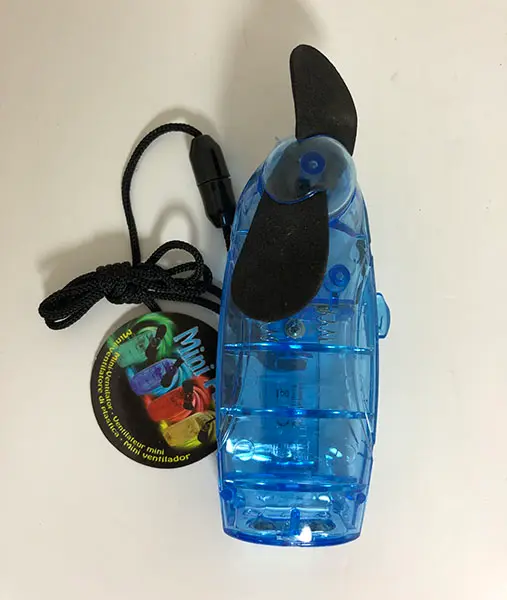 Foto dell’avviso ufficiale: Out Of The Blue KG Mini fan portable Mini ventilatore portatile — rischio: Ambiente