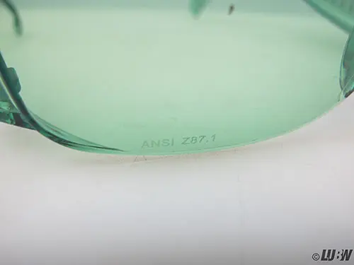 Foto aus der offiziellen Meldung: Q-BAIHE Laserschutzbrille — Risiko: Sehschaden