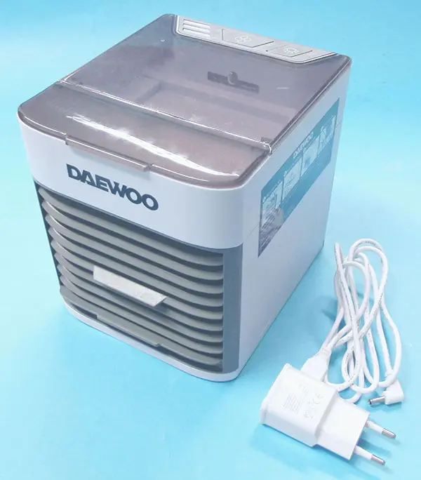 Photo de l’avis officiel: Daewoo Mini Air Cooler/Humidifier Humidificateur d’air — risque: Choc électrique & Risque microbiologique