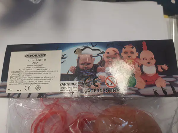 Foto do aviso oficial: Doll „Terrorist doll“ Boneca de plástico — risco: Químico