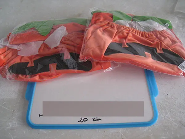 Photo de l’avis officiel: Costume de fantaisie pour enfants — risque: Étouffement & Suffocation