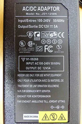 Foto dell’avviso ufficiale: 12V 5A 5.5 * 2.1mm LED Transformateur Alimentation Adaptateur UE Plug Alimentation Caricabatterie — rischio: Scossa elettrica