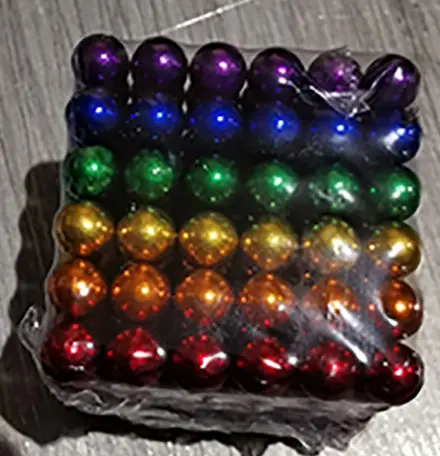Foto do aviso oficial: Kulki magnetyczne Bolas magnéticas — risco: Ferimentos