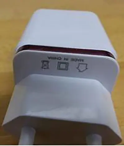 Photo de l’avis officiel: NOKOKO FOUR USB AC Adapter Chargeur USB — risque: Choc électrique