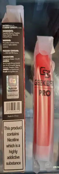 Photo de l’avis officiel: Geek Bar Pro Geek Bar Pro 2% 2ml Cigarette électronique jetable — risque: Risque chimique
