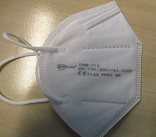 Photo from the official notice: EN MeD+ Filtrierende atemschutzmaske FFP2 NR particle filter mask — health risk