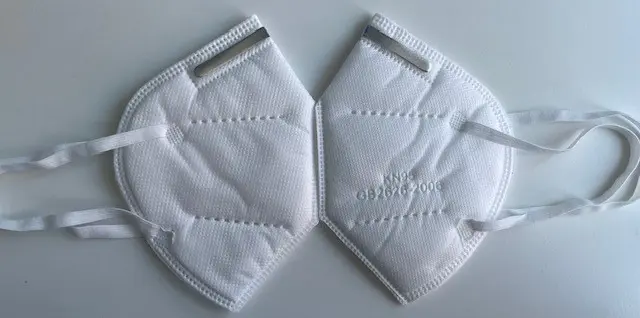 Photo de l’avis officiel: KN95 protective Mask Masque filtre à particules — risque: Risque sanitaire/autre (A12/00016/22)