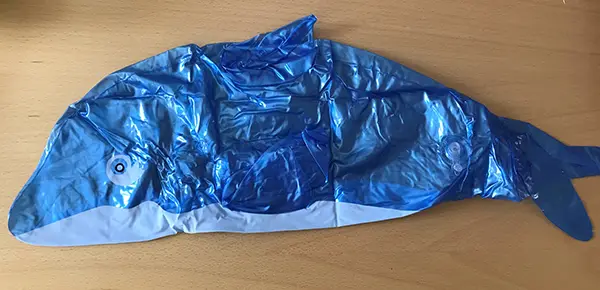 Photo from the official notice: Simulering Söt Pvc Blow-up Leksak- Uppblåsbar delfin inflatable dolphin — chemical risk