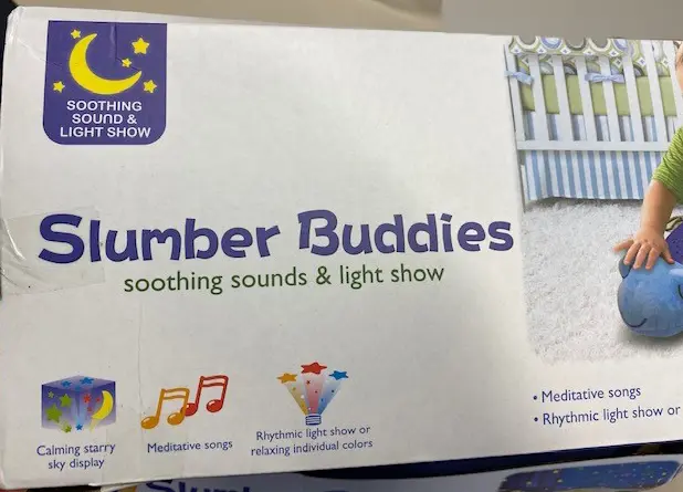 Foto aus der offiziellen Meldung: Slumber buddies Tierfigur, LED Nachtleuchte mit Projektor — Risiko: Umwelt