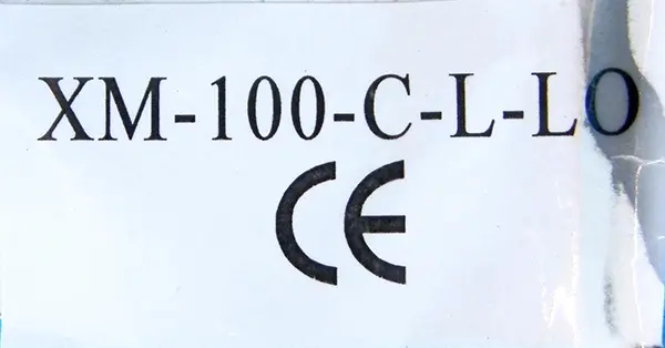 Foto do aviso oficial: 100 LED Christmas lights Corrente de iluminação — risco: Queimaduras & Choque elétrico