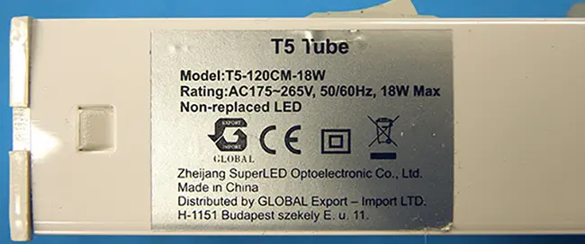 Photo de l’avis officiel: Global T5 LED TUBE Tube à LED — risque: Choc électrique