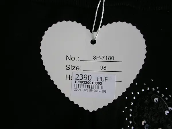 Foto aus der offiziellen Meldung: Glass Bear Kinderhose — Risiko: Ersticken