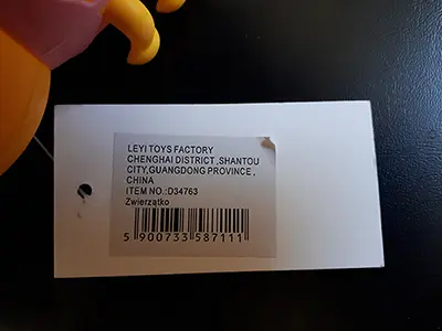 Photo from the official notice: Midex Zwierzatko plastic toy — choking & cuts risk