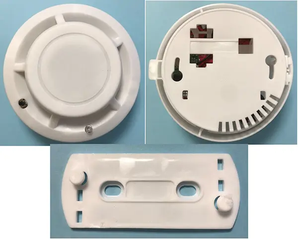 Photo from the official notice: Smoke detector — suffocation & burns risk