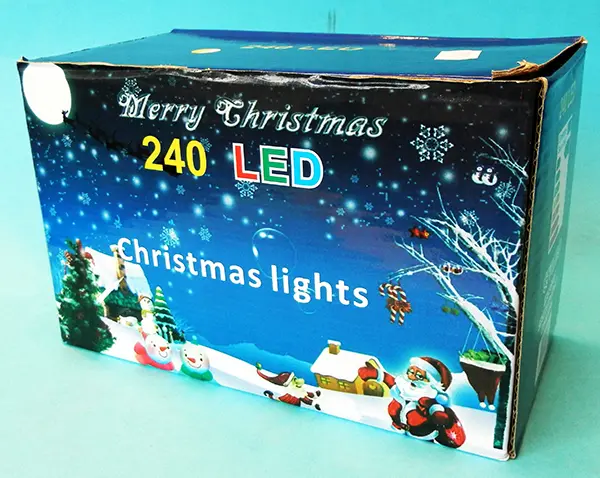 Foto do aviso oficial: Merry Christmas 240 LED Christmas lights Corrente de iluminação — risco: Queimaduras & Choque elétrico