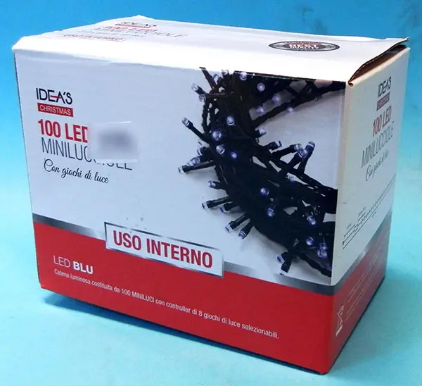 Photo from the official notice: IDEA IDEA’S CHRISTMAS 100 LED  MINILUCCIOLE lighting chain — electric shock risk (A12/00378/22)