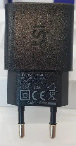 Foto uit de officiële melding: ISY USB Travel Charger Set With Lightning Connector USB reislader — risico: Brandwonden & Elektrische schok
