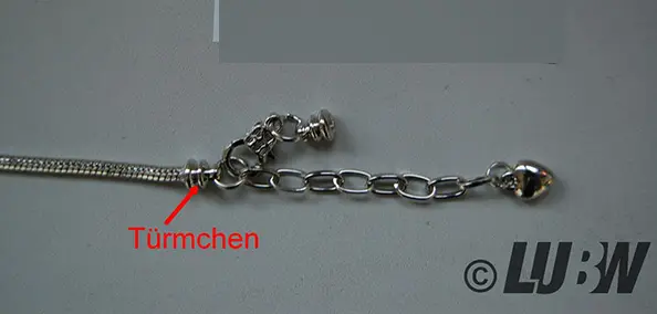 Foto aus der offiziellen Meldung: Aojoun 89 Pcs Geschenke für Mädchen - Schmuck Selber Machen Set, Charm Armband Making DIY Kit Bastel Set von A — Risiko: Chemikalie