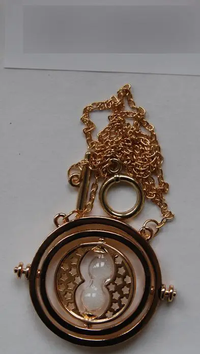 Photo from the official notice: TANSHOP TANSHOP Friendship Jewellery Set - Collier-Set für Kinder Time Turner Sand Sanuhr Halskette Golden W — chemical risk
