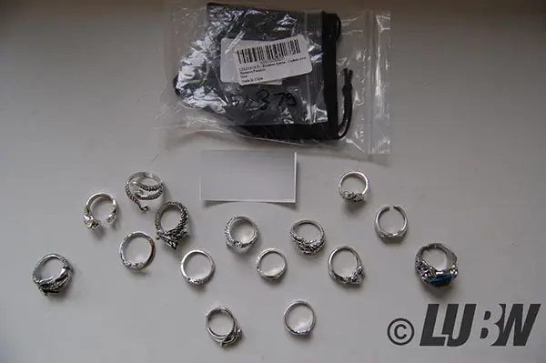 Foto do aviso oficial: LOLIAS LOLIAS 16 Stück Herren Ringe Vintage Punk Öffnung Ringe Octopus Frog Dragon Schlange Punk Ring für D Co — risco: Químico